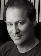 cliff_martinez_wikicine_streaming_cinepedia_boutique_audiotheque.webp